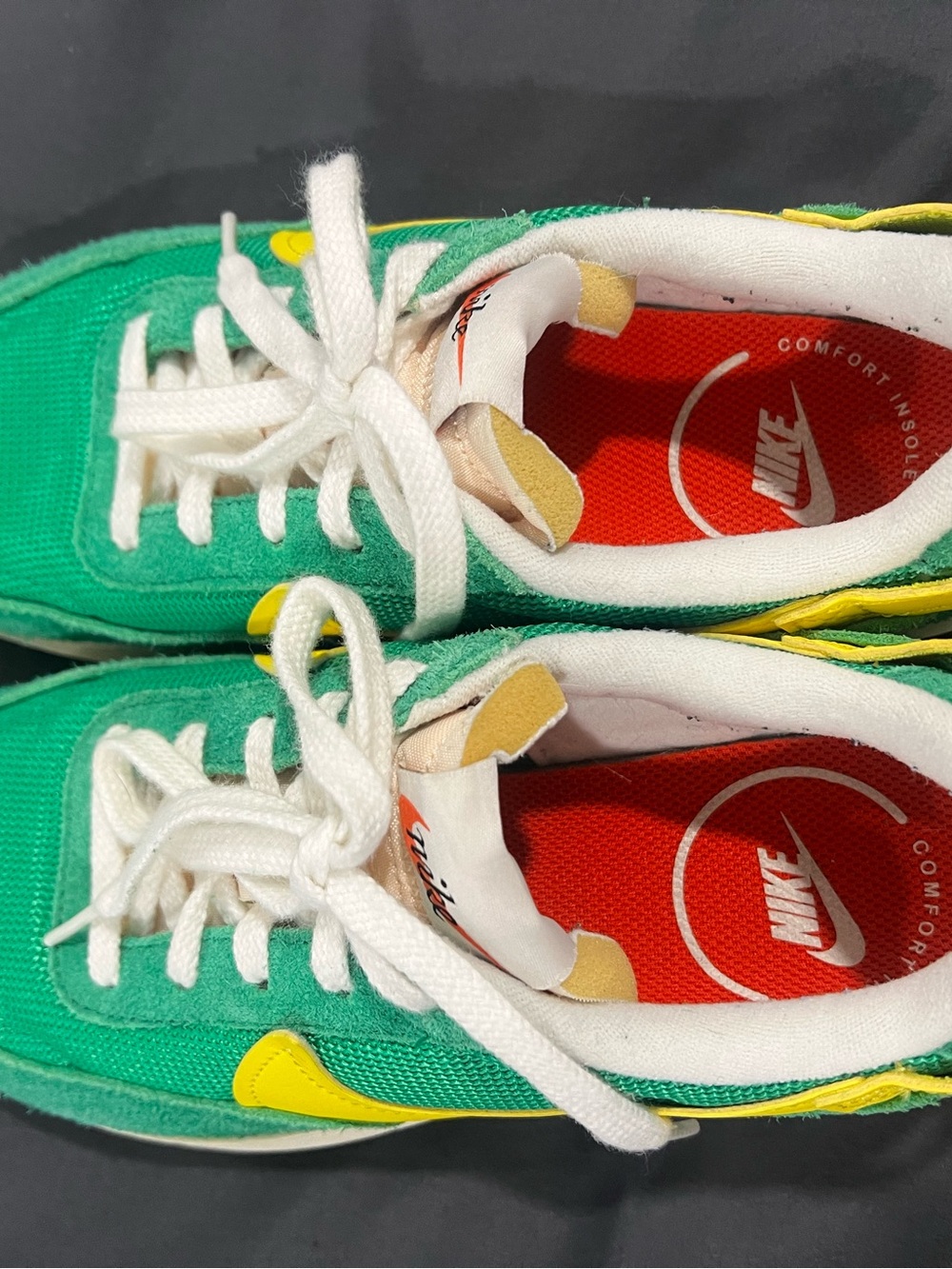 Nike Green and Yellow Low-Top Sneakers - Picture 2 of 3